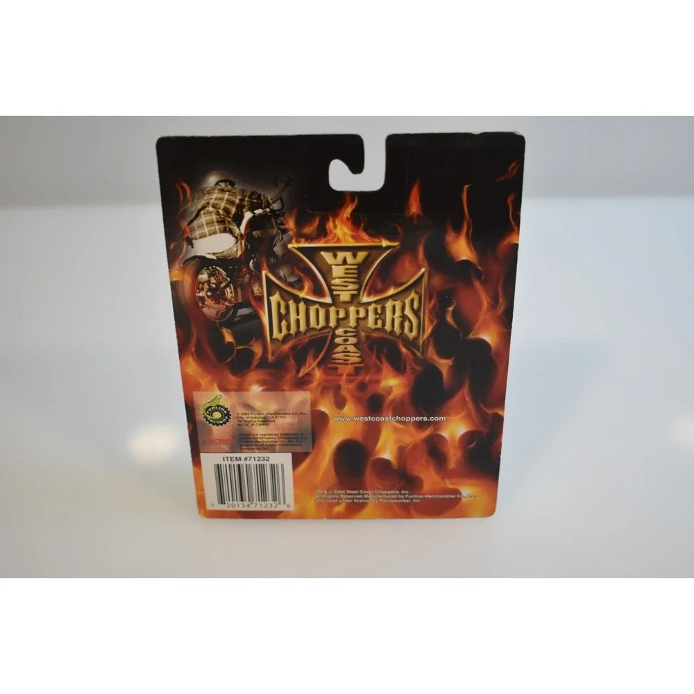 2004 Jesse James West Coast Choppers Cherry CFL JJ04-31-20 1:31 Scale